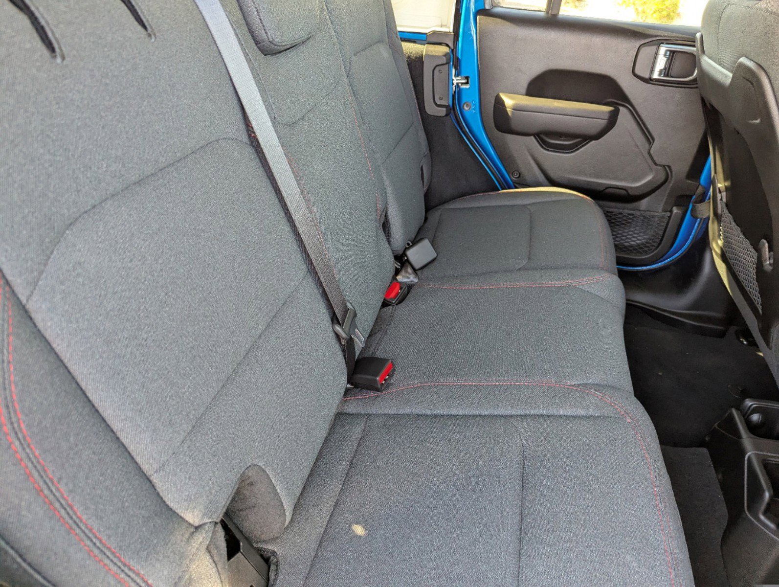 
								2024 Jeep Wrangler Rubicon full									